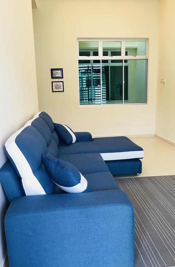 Louie Homestay Mersing Exterior foto